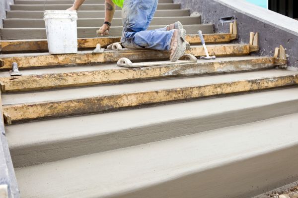Concrete Steps Pouring in Federal Way