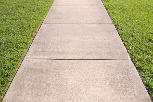 Cement Sidewalk Replacement in Federal Way